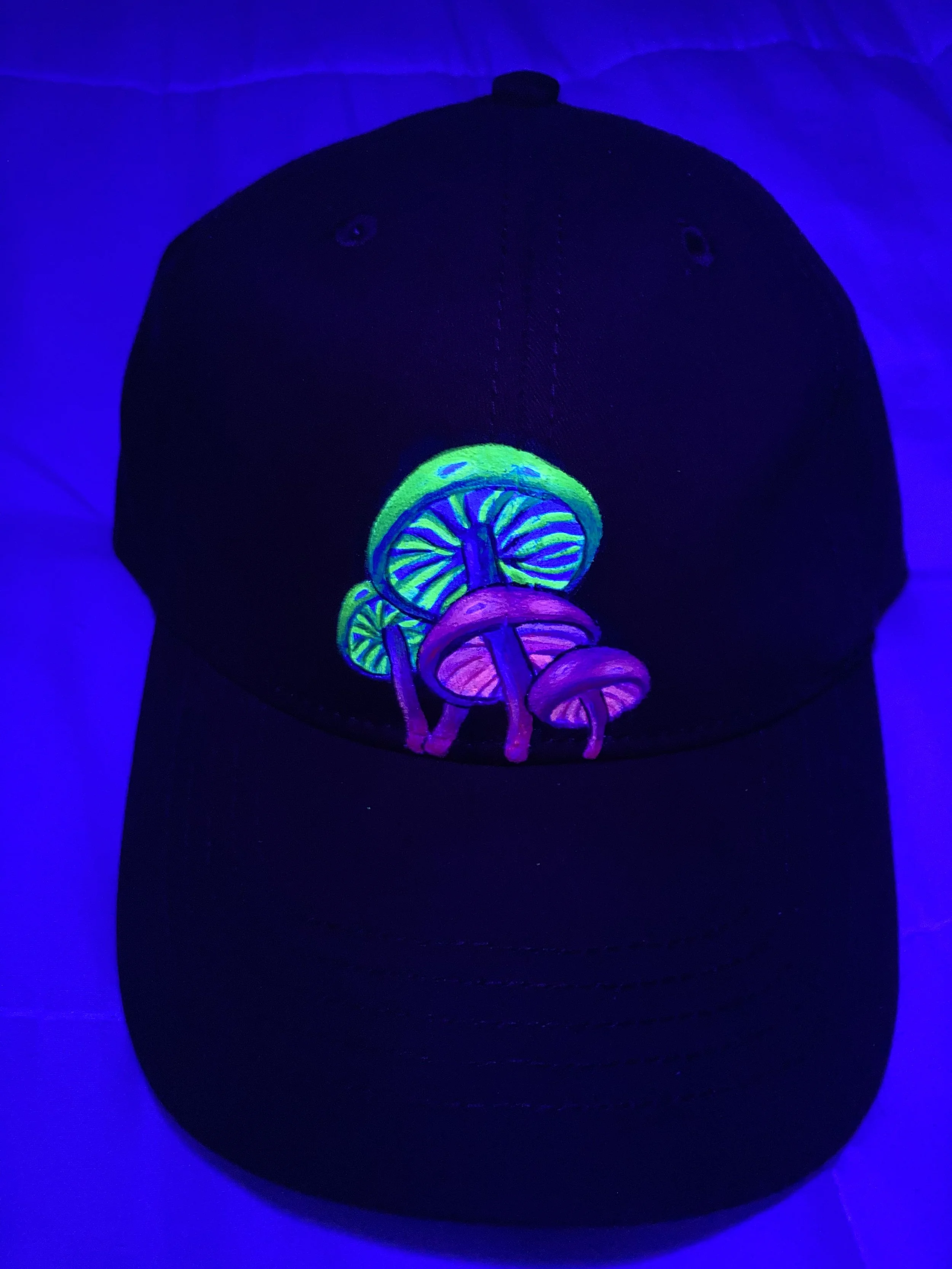 wavycap55.jpg