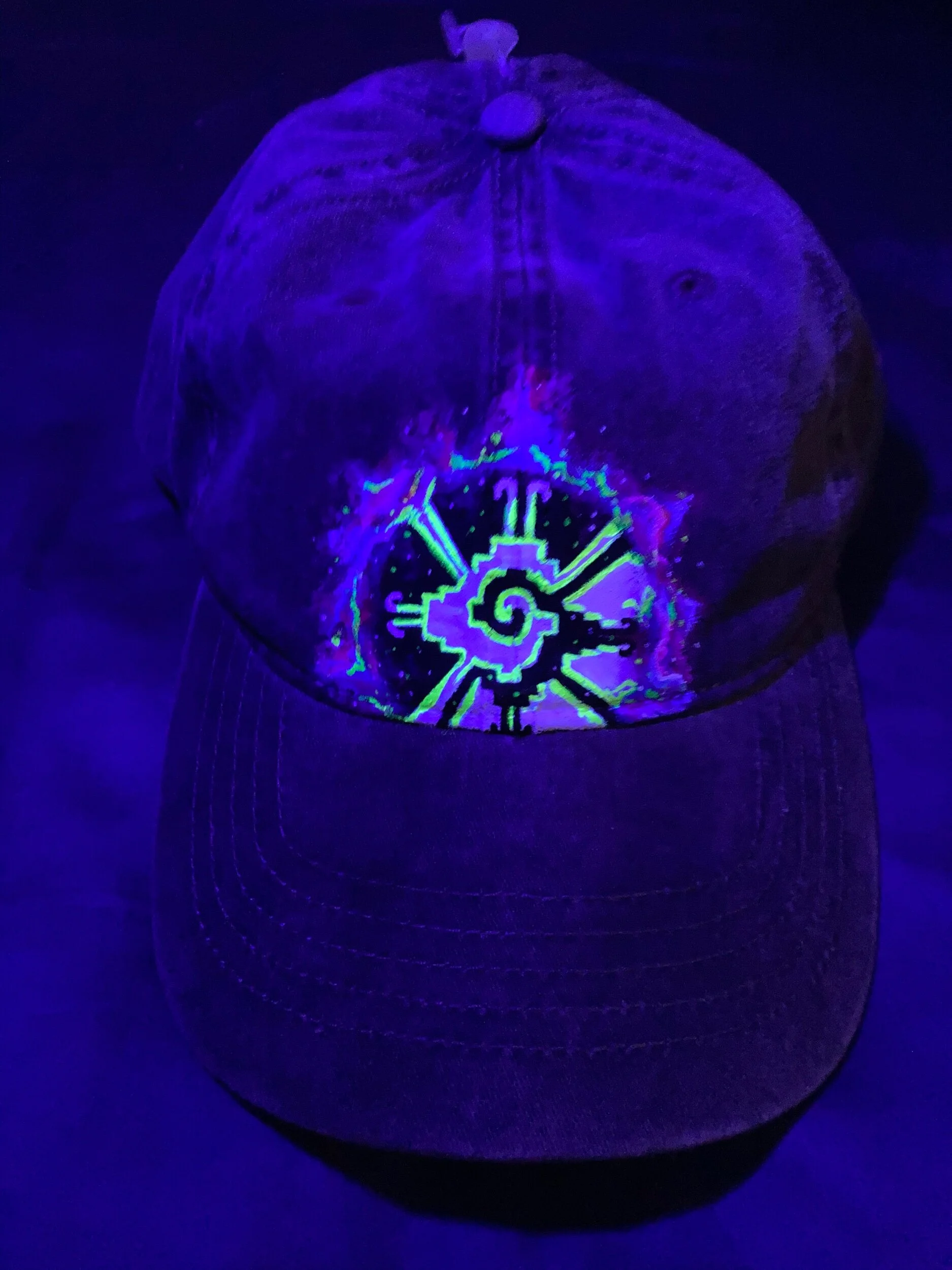 D6979734-DFEC-47FD-AABA-5D793A61B987