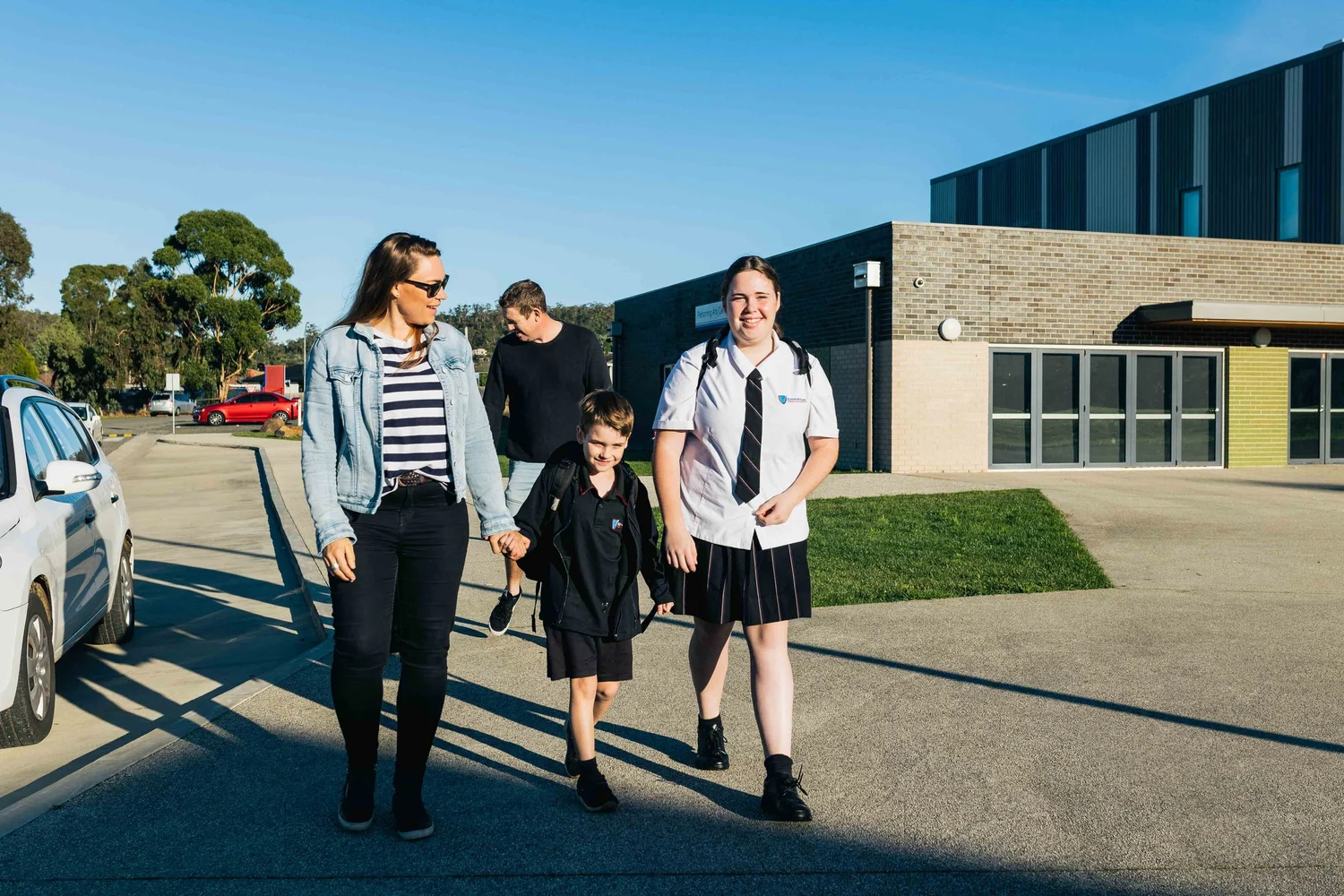 Emmanuel Christian School Reimagine Life's Possibilities
