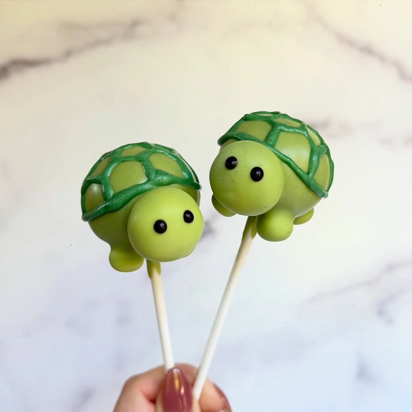🐢💚🐢

#cakepops #cakepopart #sandiegosmallbusiness #turtle #turtles