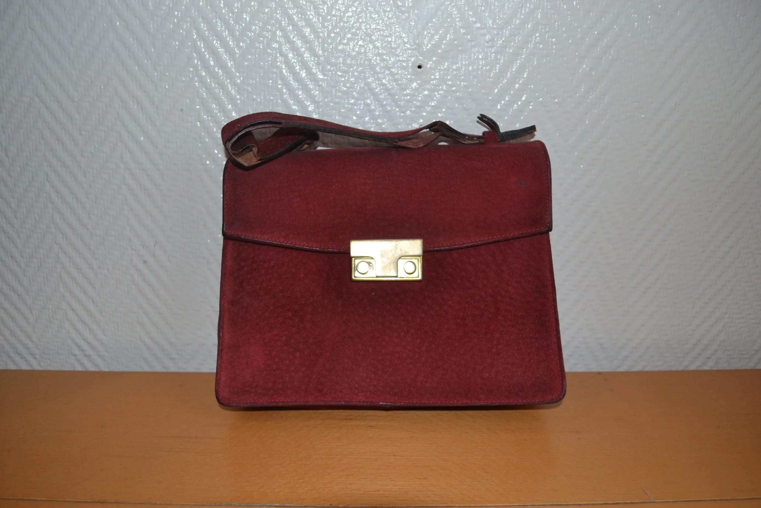Red Suede Mini Purse With Latch Opening