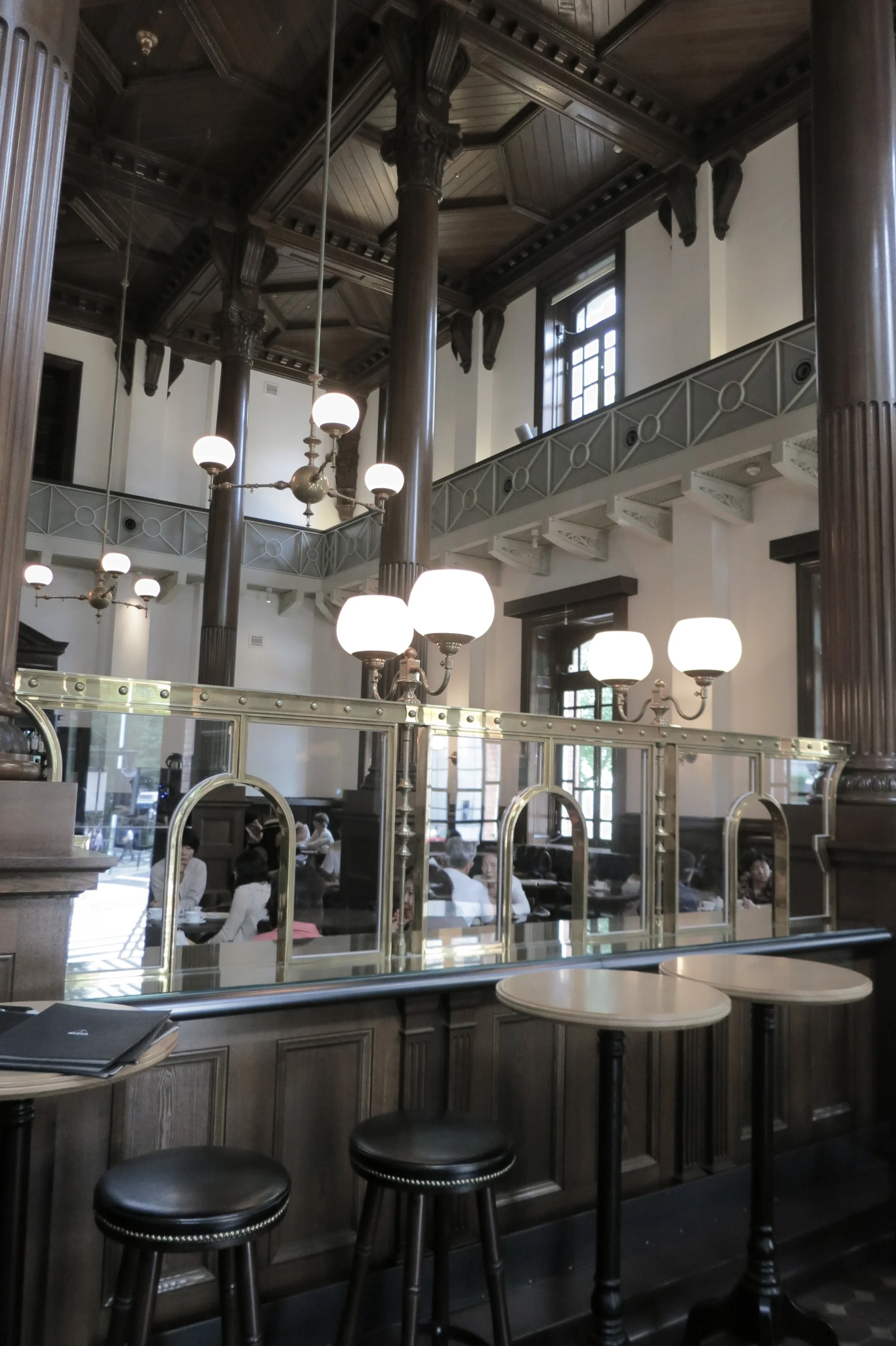cafe1.jpg