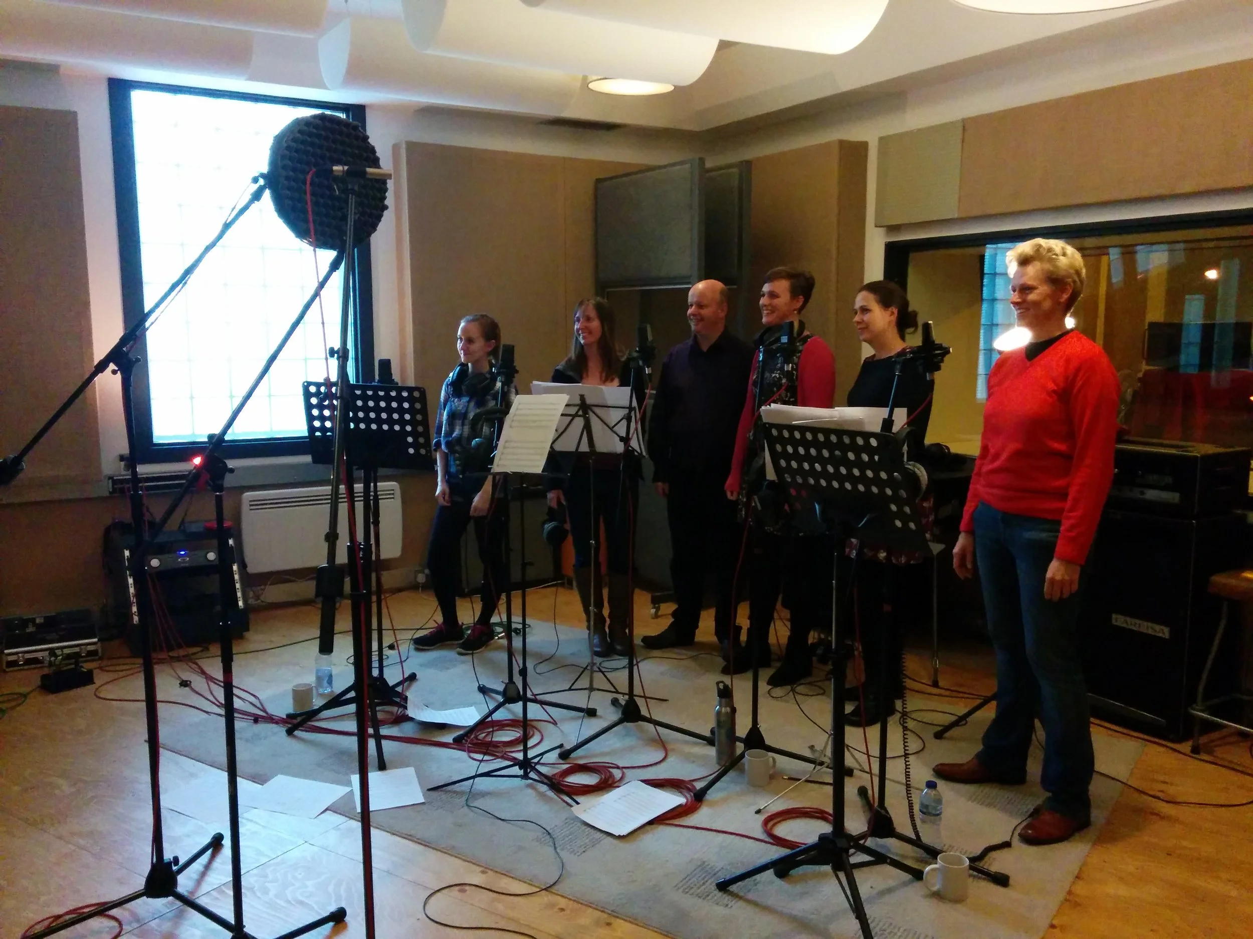 The Exultate Singers - Recorded at Invada Studio Bristol - Conducted by David Ogden