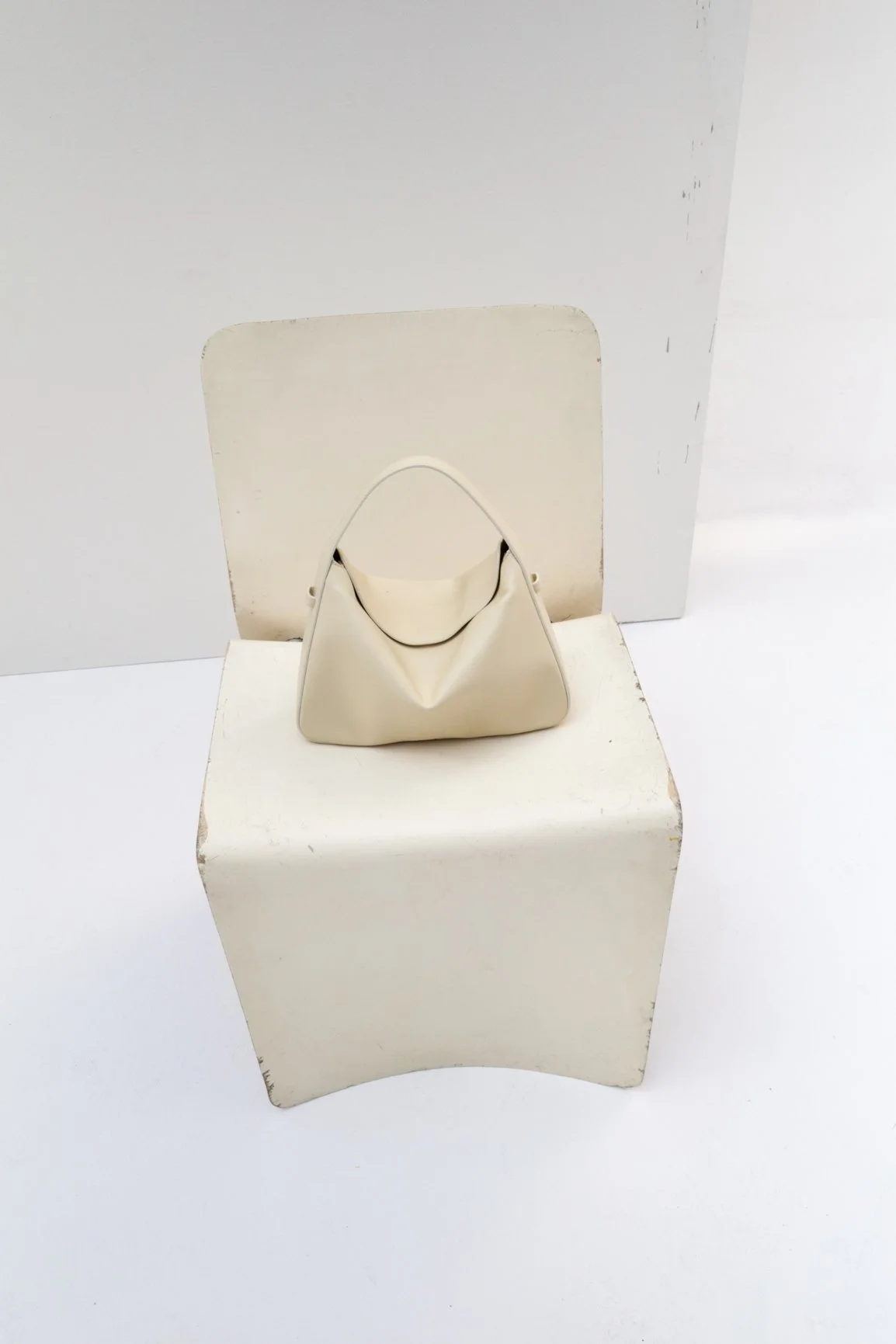 Copy of 250523_AESTHER_EKME_SOFT BAGUETTE 2.jpg