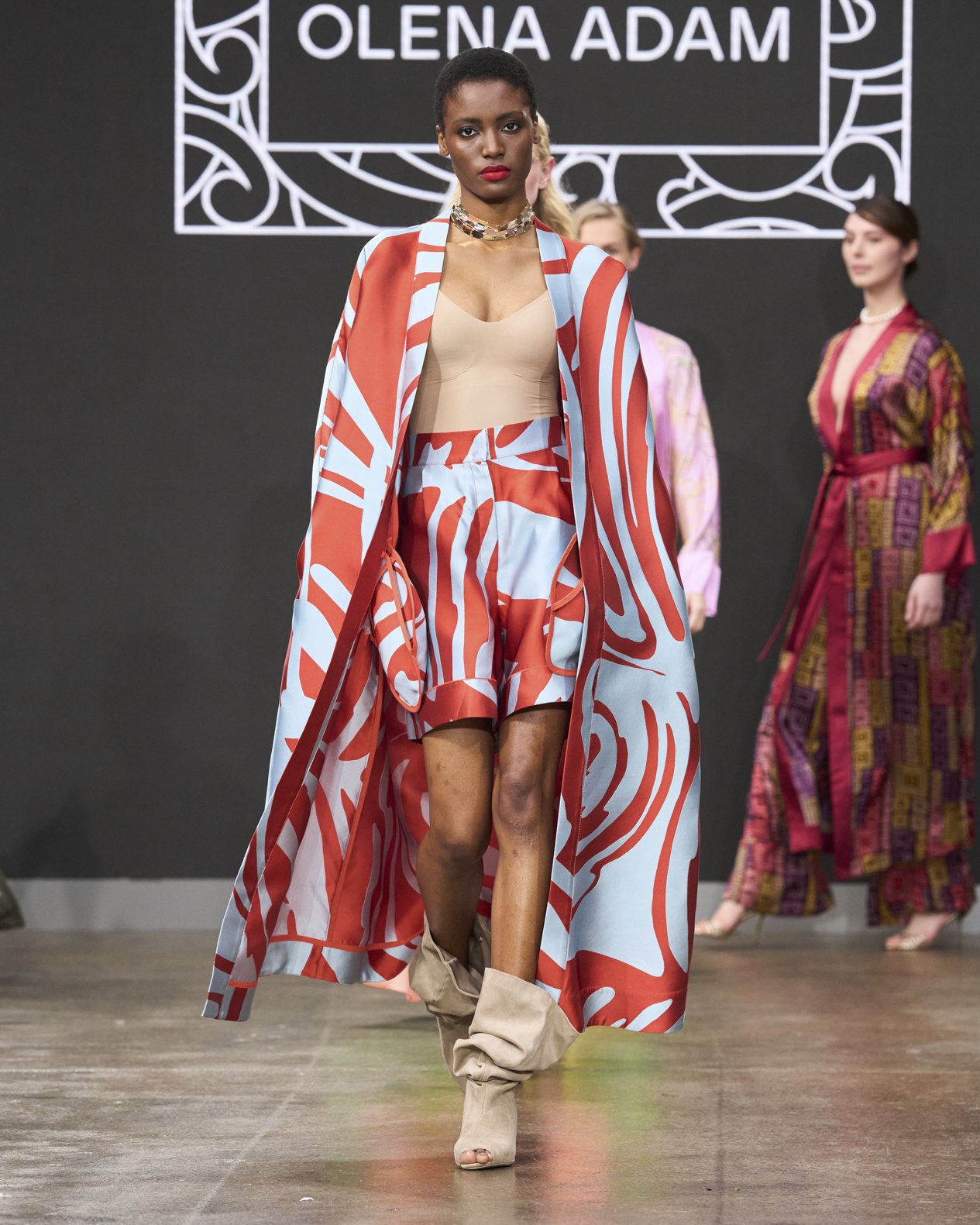 Olena Adam F26 013.jpg