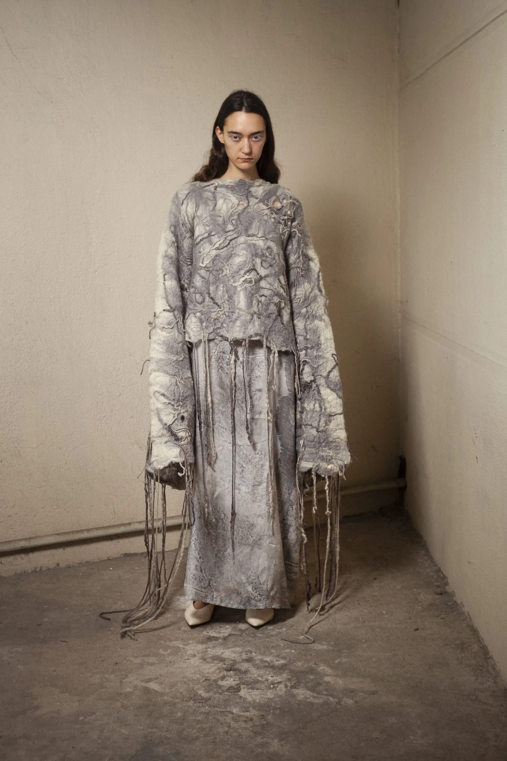 PAPIS_ENOLA_INHABITANTS_KYLEE_LOOKBOOK1.jpg