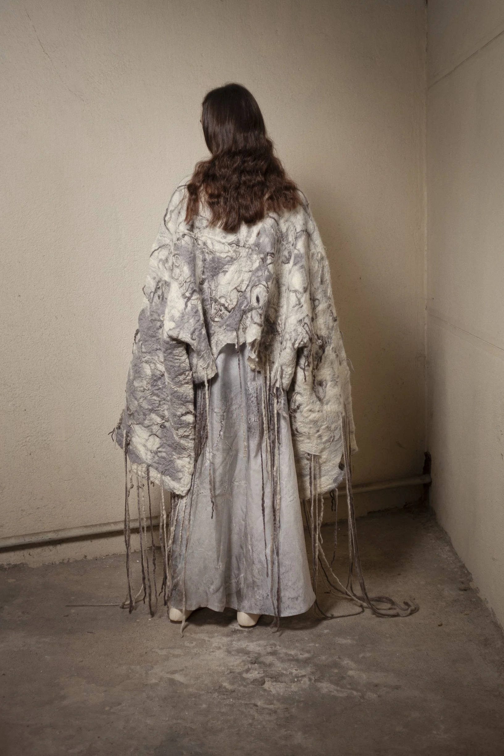 PAPIS_ENOLA_INHABITANTS_KYLEE_LOOKBOOK3.jpg