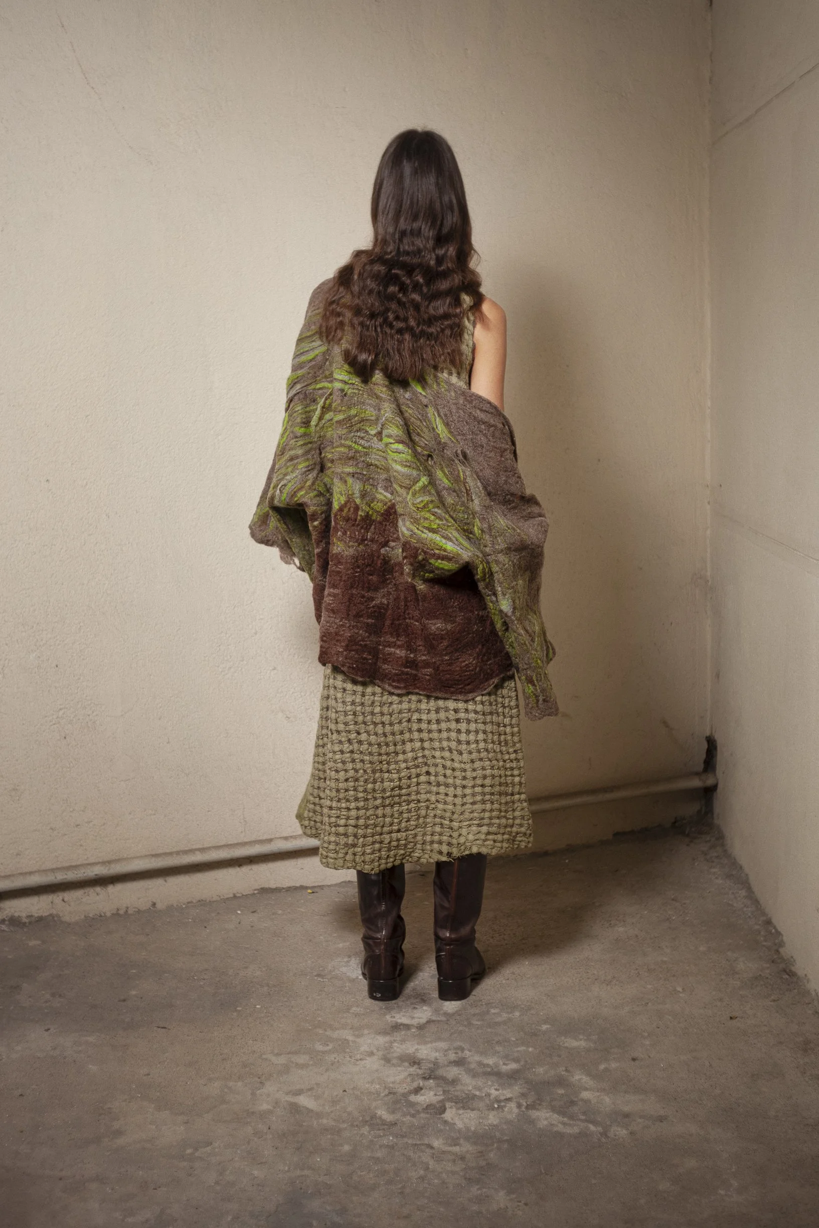 PAPIS_ENOLA_INHABITANTS_KYLEE_LOOKBOOK7.jpg