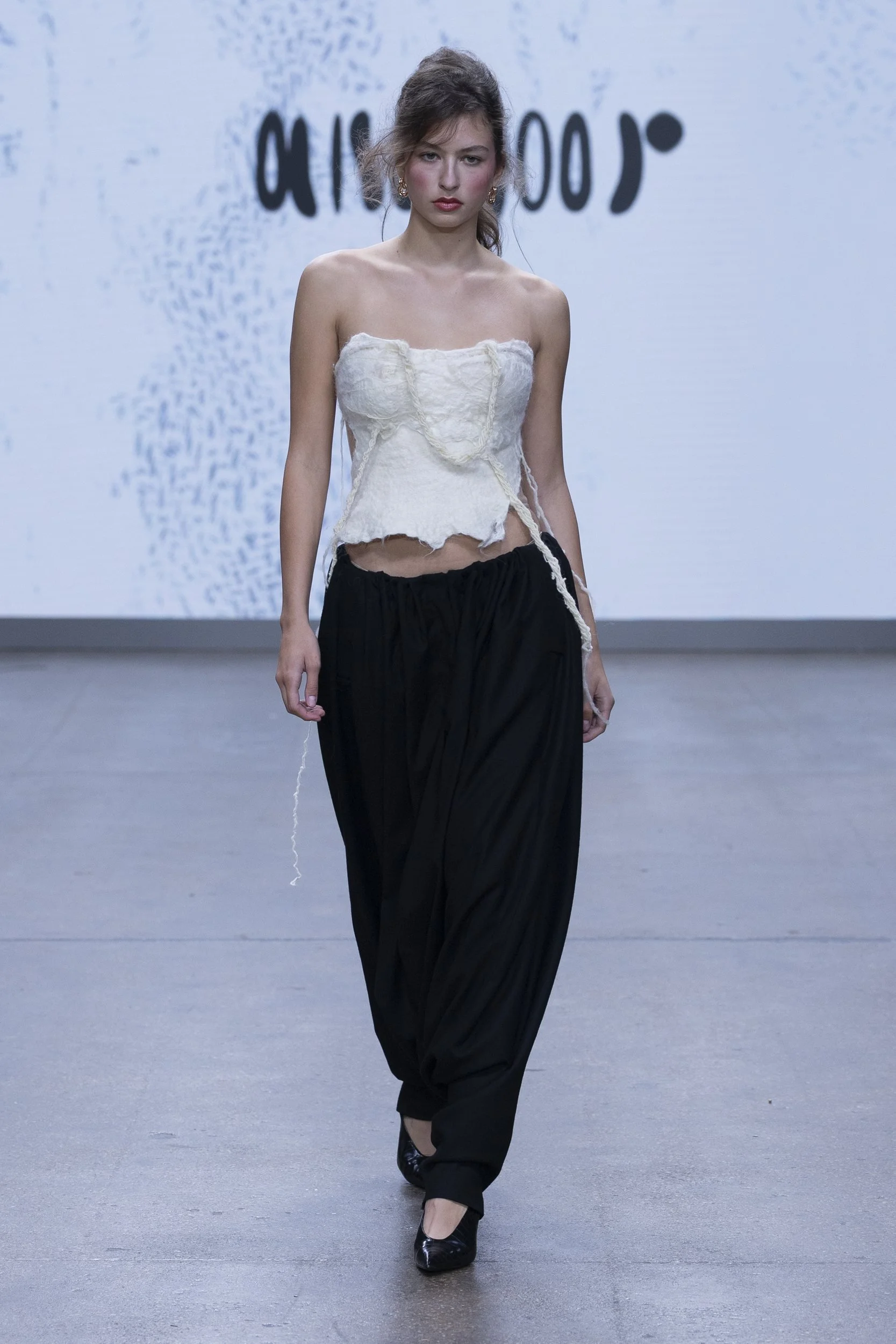 alisadudaj-silent-engravings-lfw-ss26-look-013.jpg