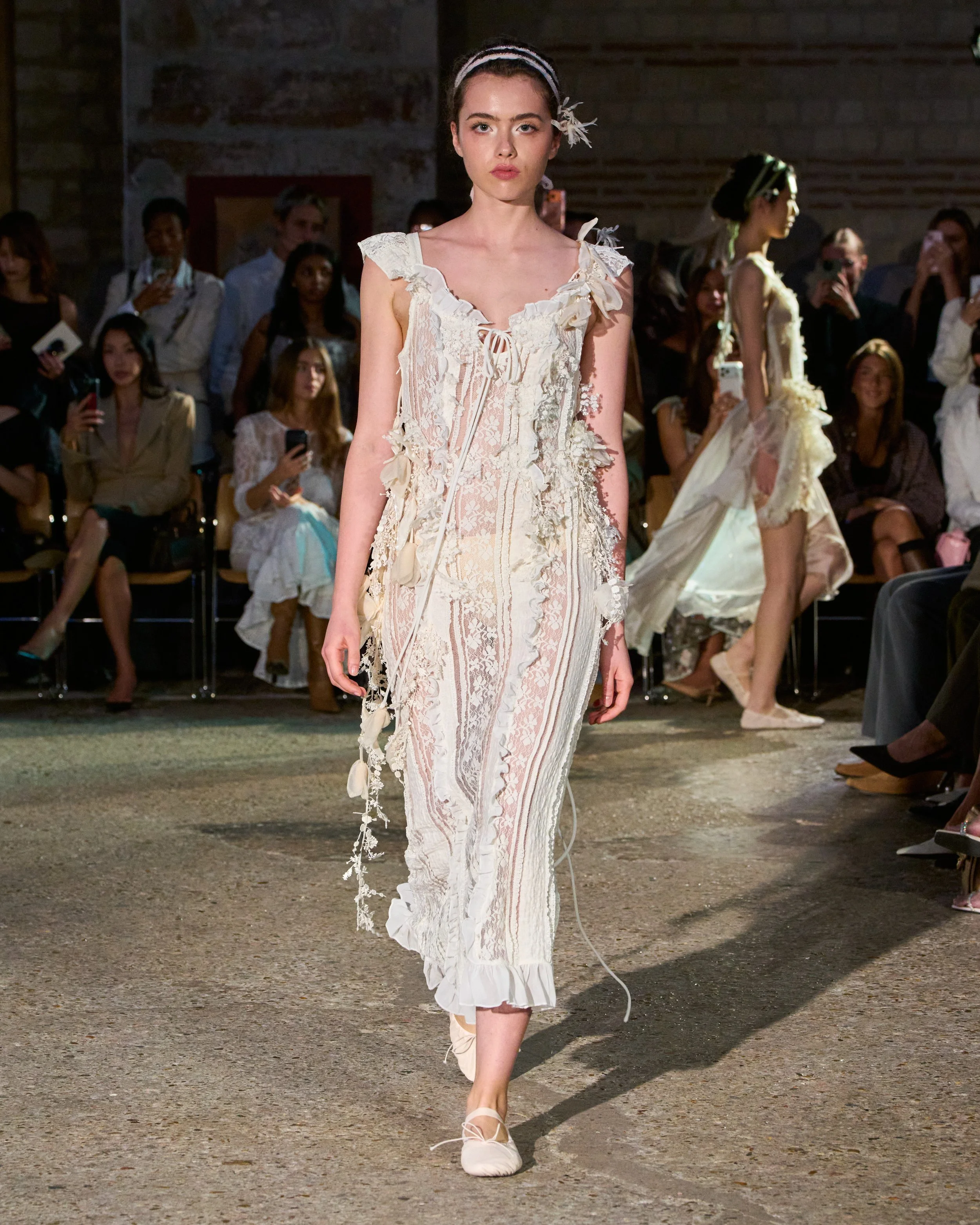 Wild rose & sparrow look 06.jpg