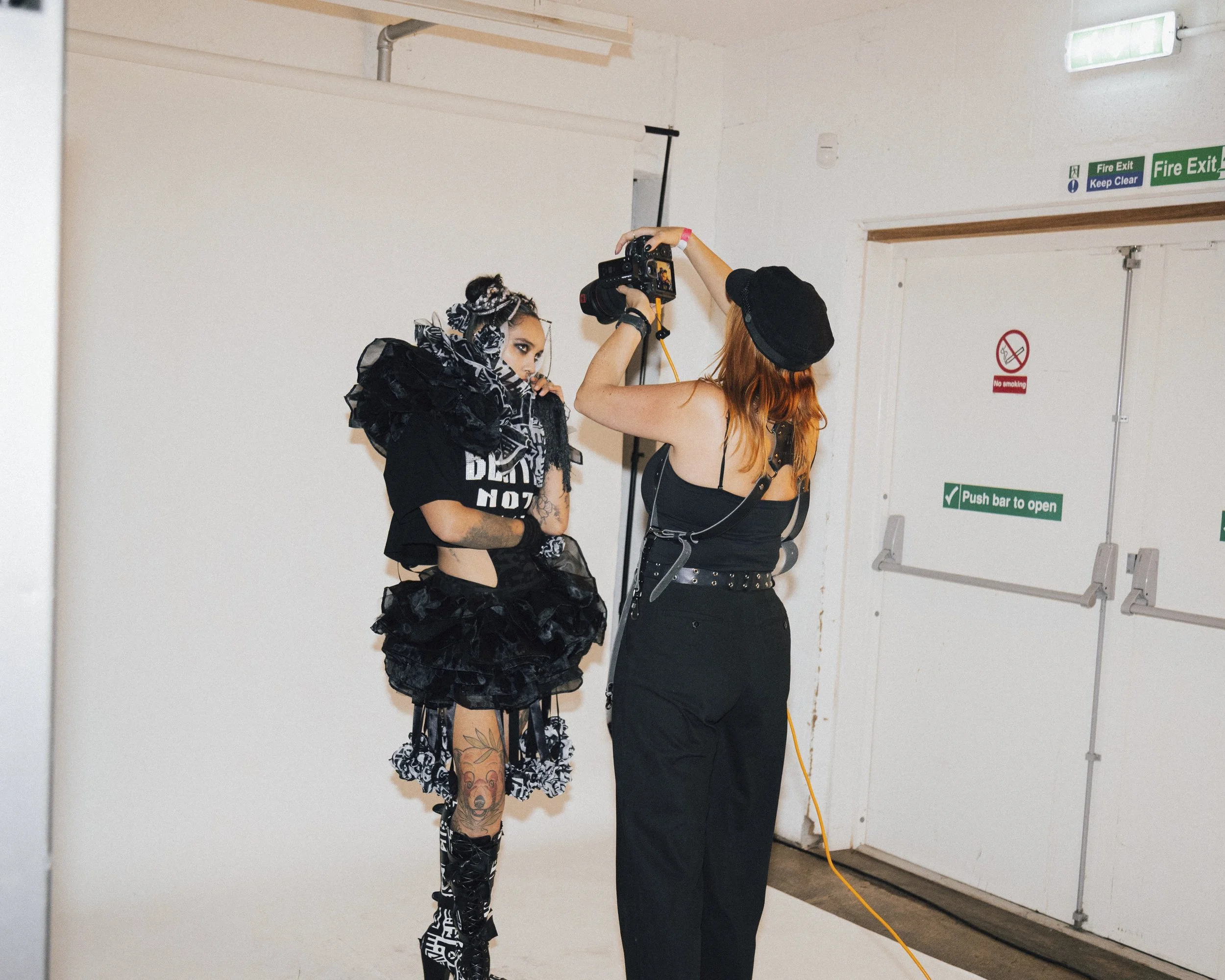 @EIAHOPKINSON_OTW3_BACKSTAGE-33.jpg