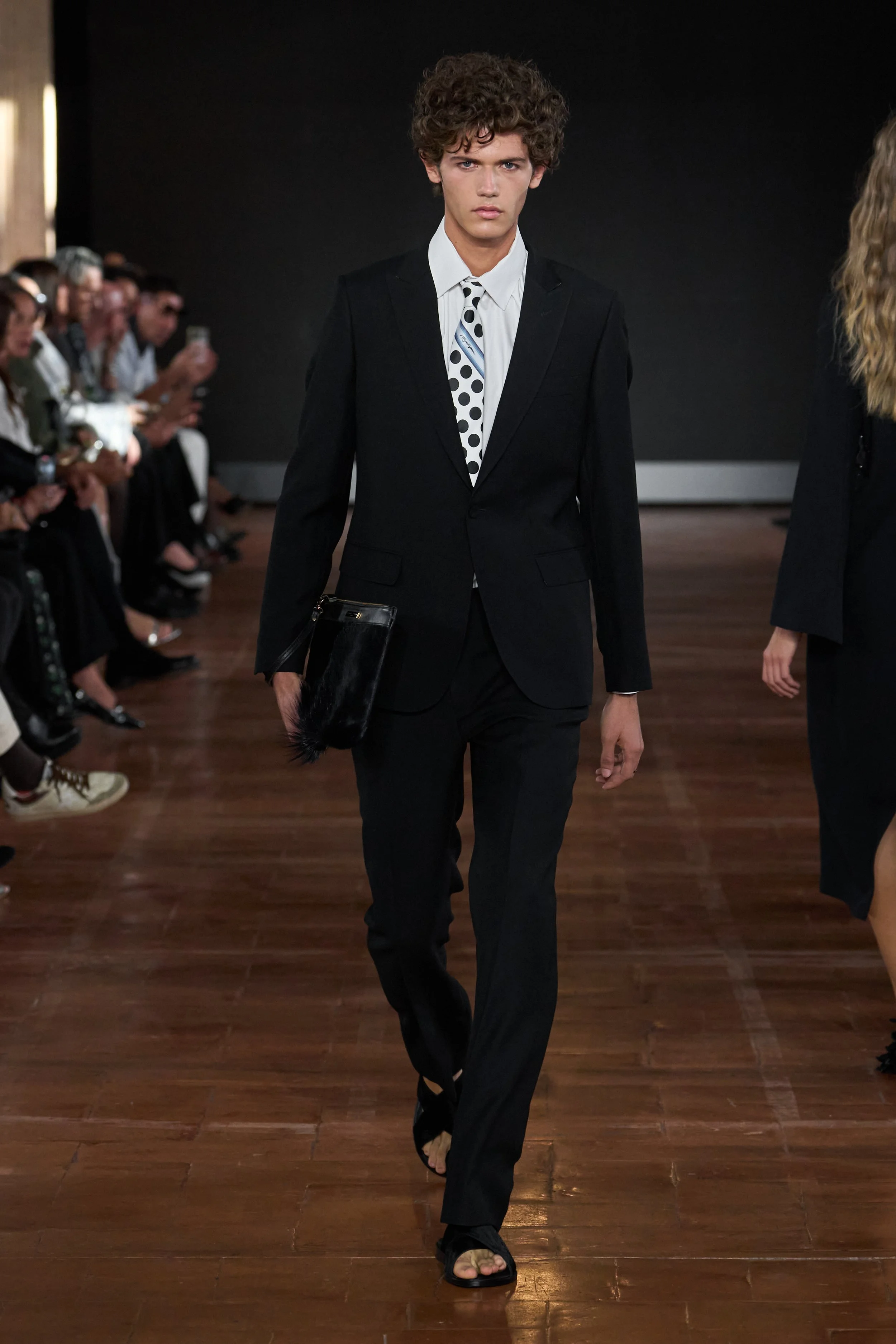 MIGUEL VIEIRA SPRING SUMMER 2027_LOOK 018.jpg