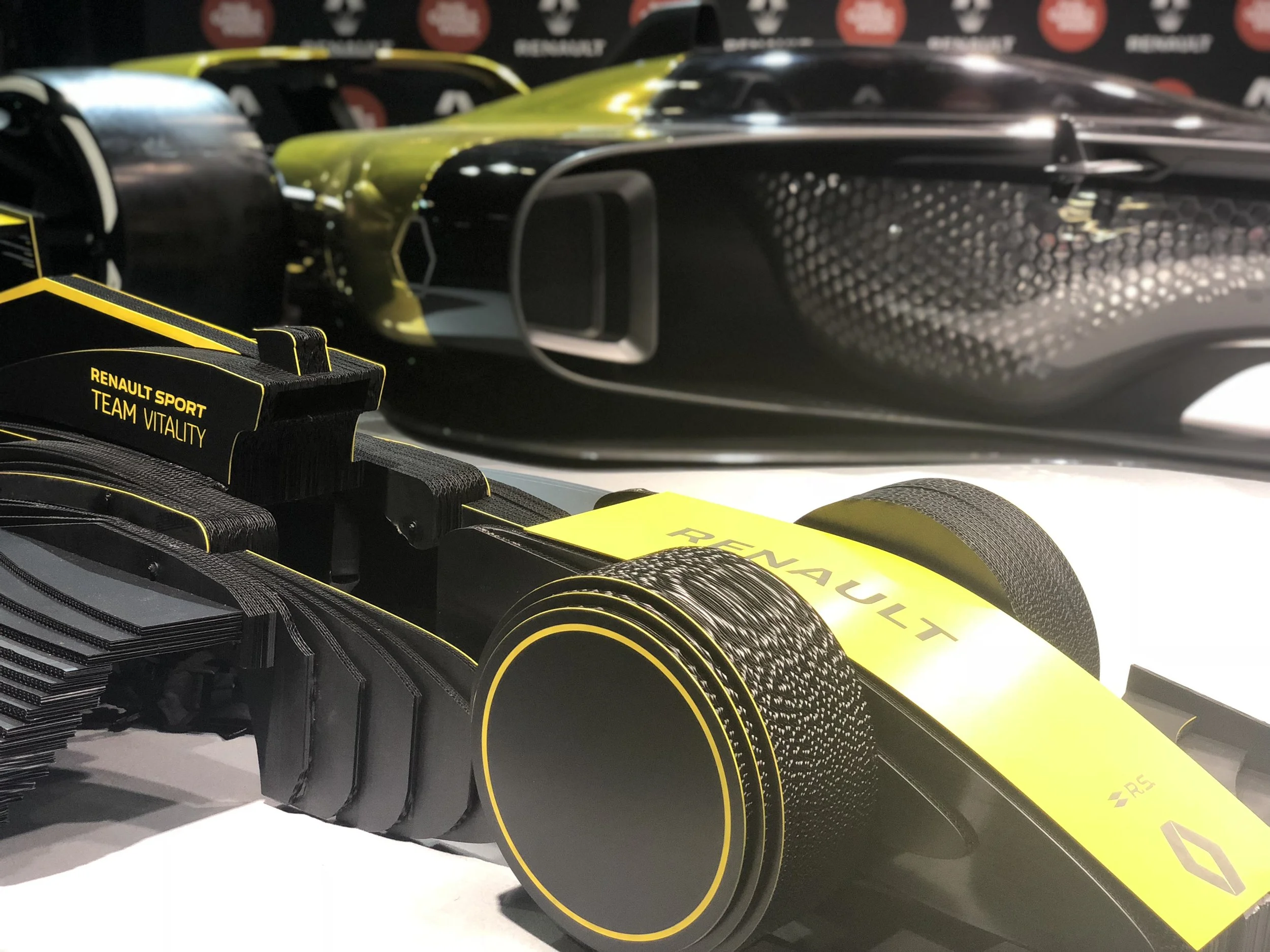 Réalisation d’un cosplay pour la Paris Games Week 2018 pour la team VITALITY de Renault sport - en collaboration avec l’équipe We Are Social