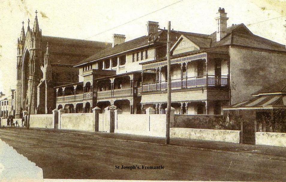 SJC Convent next to St Patrick's church in Fremantle.jpg