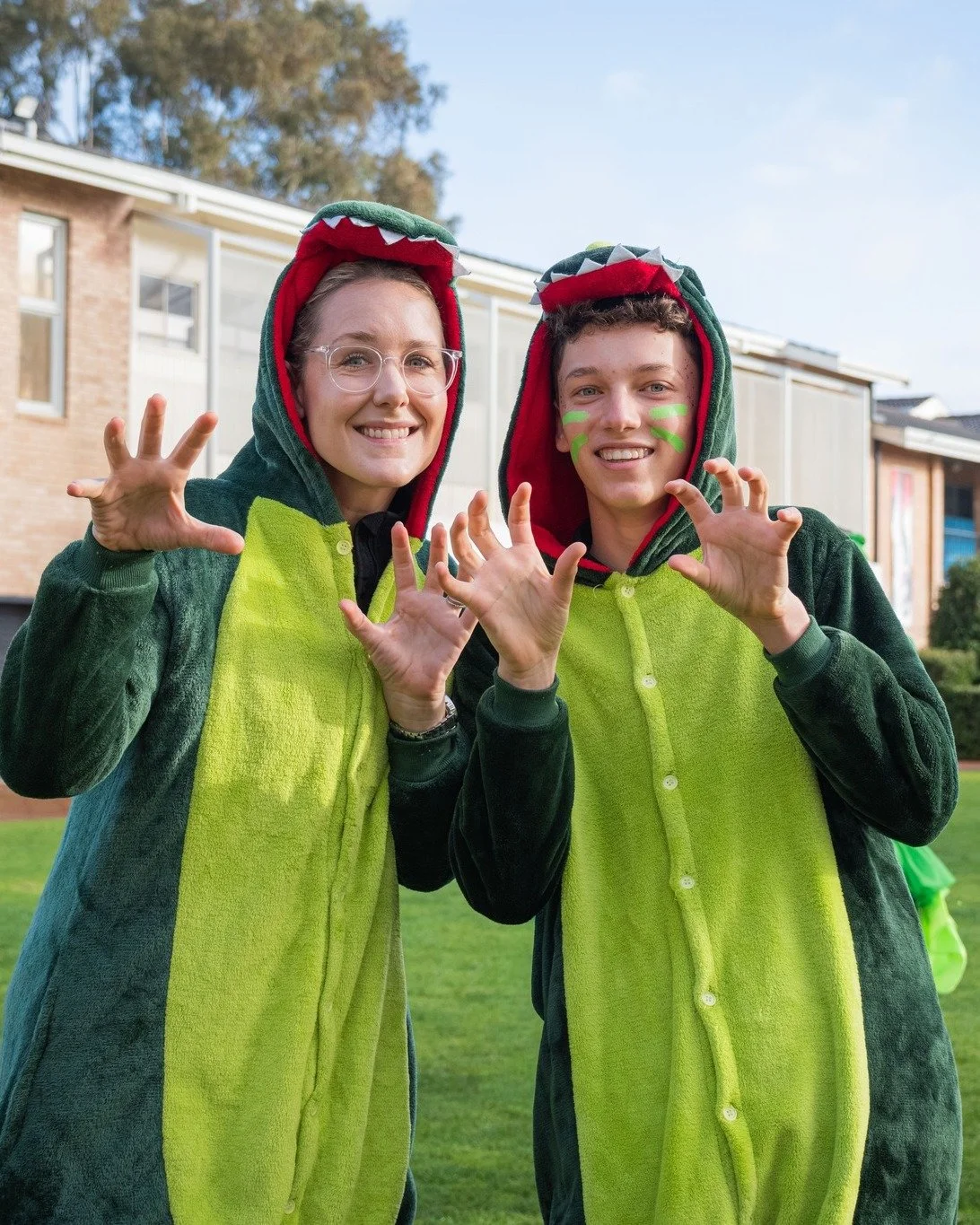 House pride was on full display today as students swapped the school uniform for a sea of House colours, bringing plenty of energy, friendly rivalry and team spirit to campus. 💙❤️💛💚💜🧡

Athletics season is already underway, with the 1500m races, 