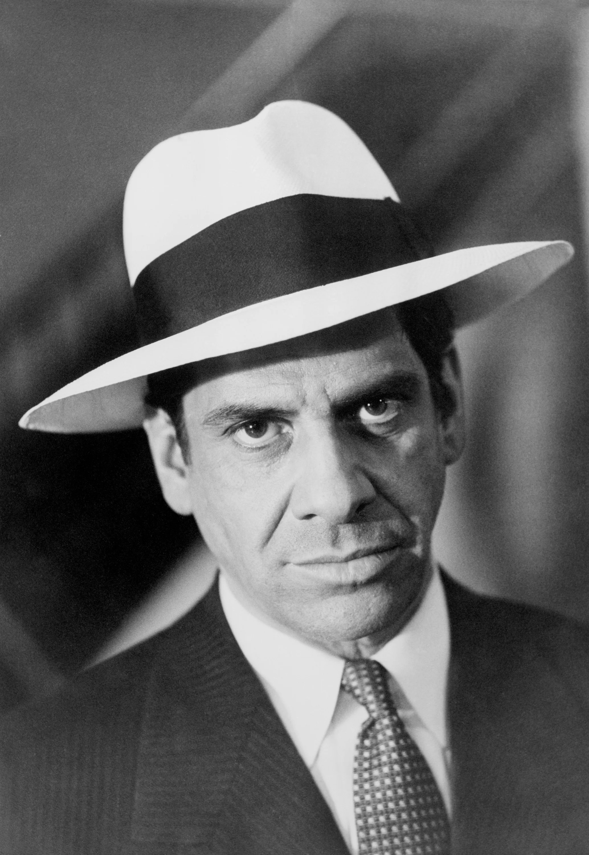 Godfather_Still_KS_0005_9555e47f3acd177854cfe5a1faacb7e31b6103f8.jpg