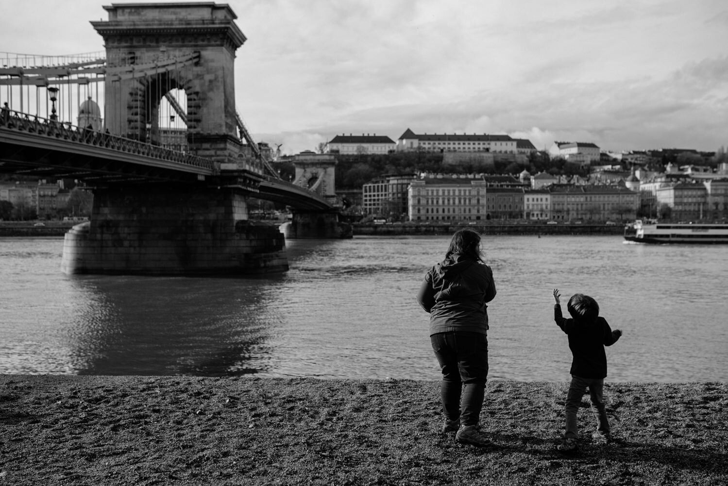 Abhishek-Vijay-Budapest-Family-Photographer-39.jpg