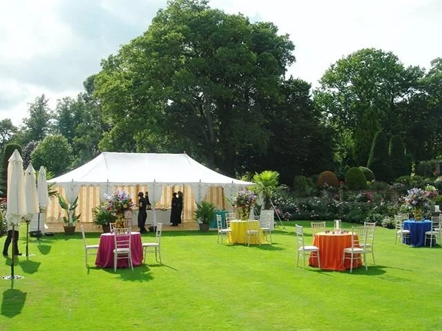 All this wet and windy weather has got us dreaming of summer weddings and vibrant colours⁠
⁠
#summerweddings #marqueeweddings #bringtheoutdoorsin #outdoorswedding #colourful #marqueewedding #poletent #weddingstyle #summerdreaming #somethingalittlebit
