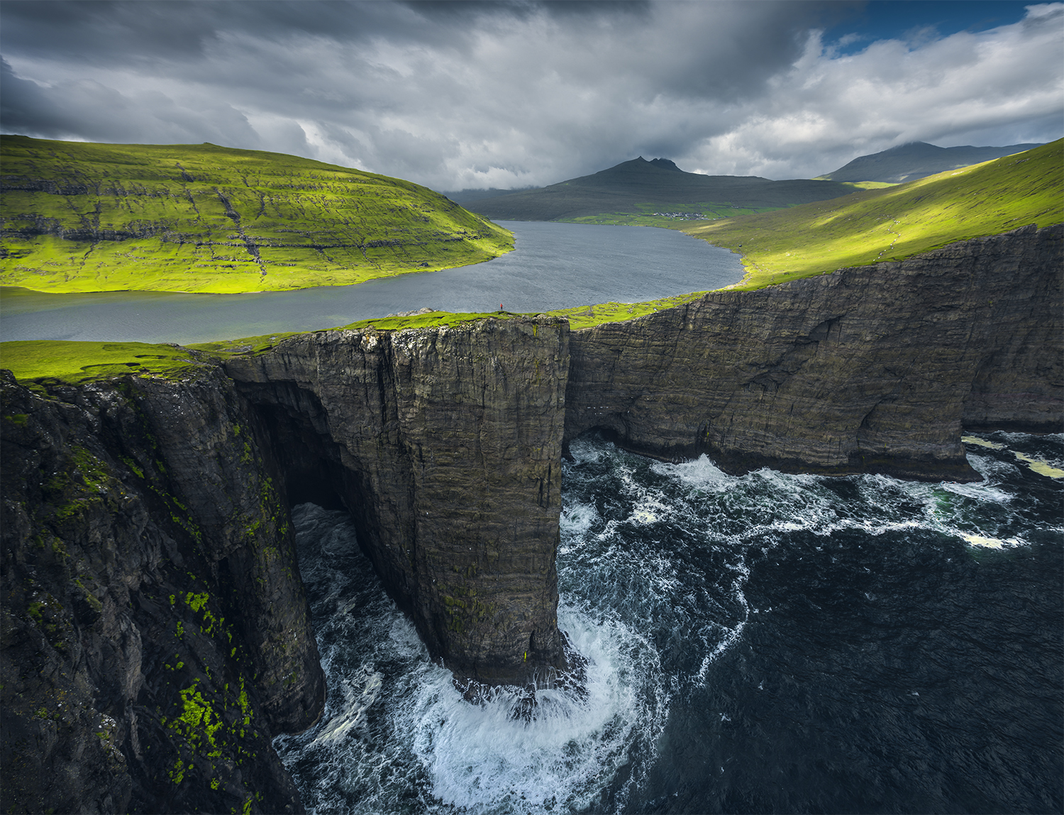 Travel Photograph Faroe Islands Mykines Alexandre CHARGROS Photography achargros.com