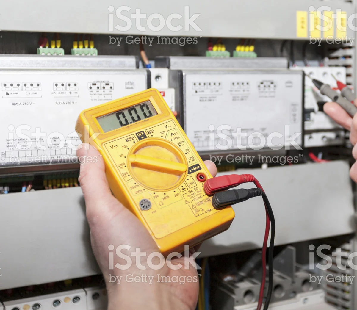 electrical 461186677.jpg
