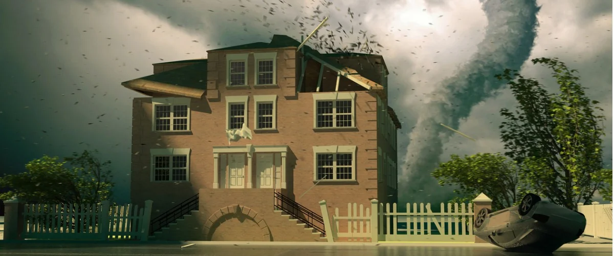 tornado-over-the-house-picture-id117294622.jpg
