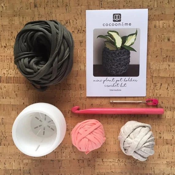 Crochet Plant Pot