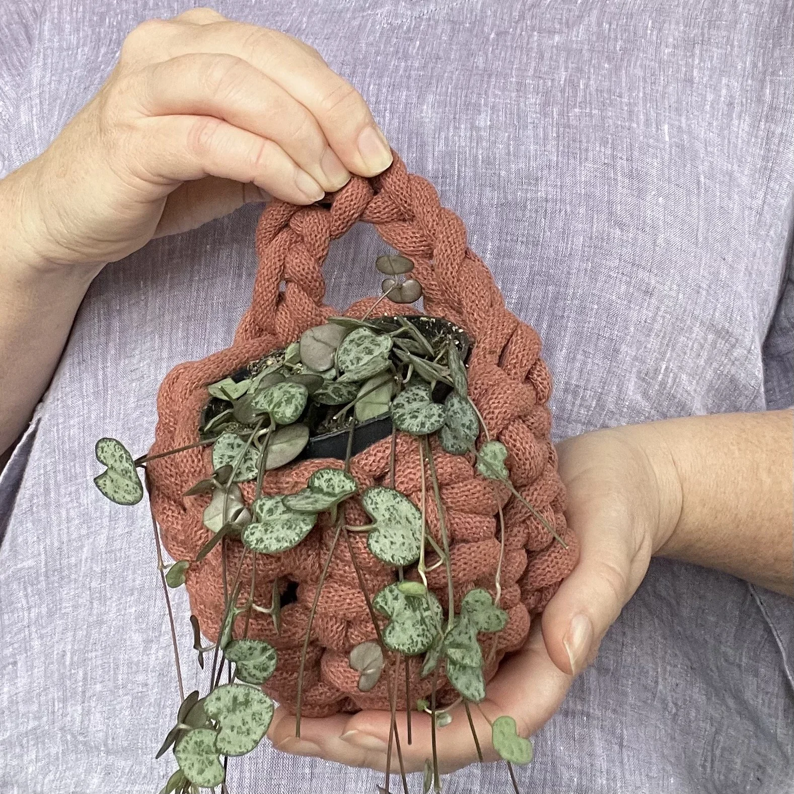 pitfield barn hurstpierpoint chunky crochet ‘cocoon’ planter workshop
