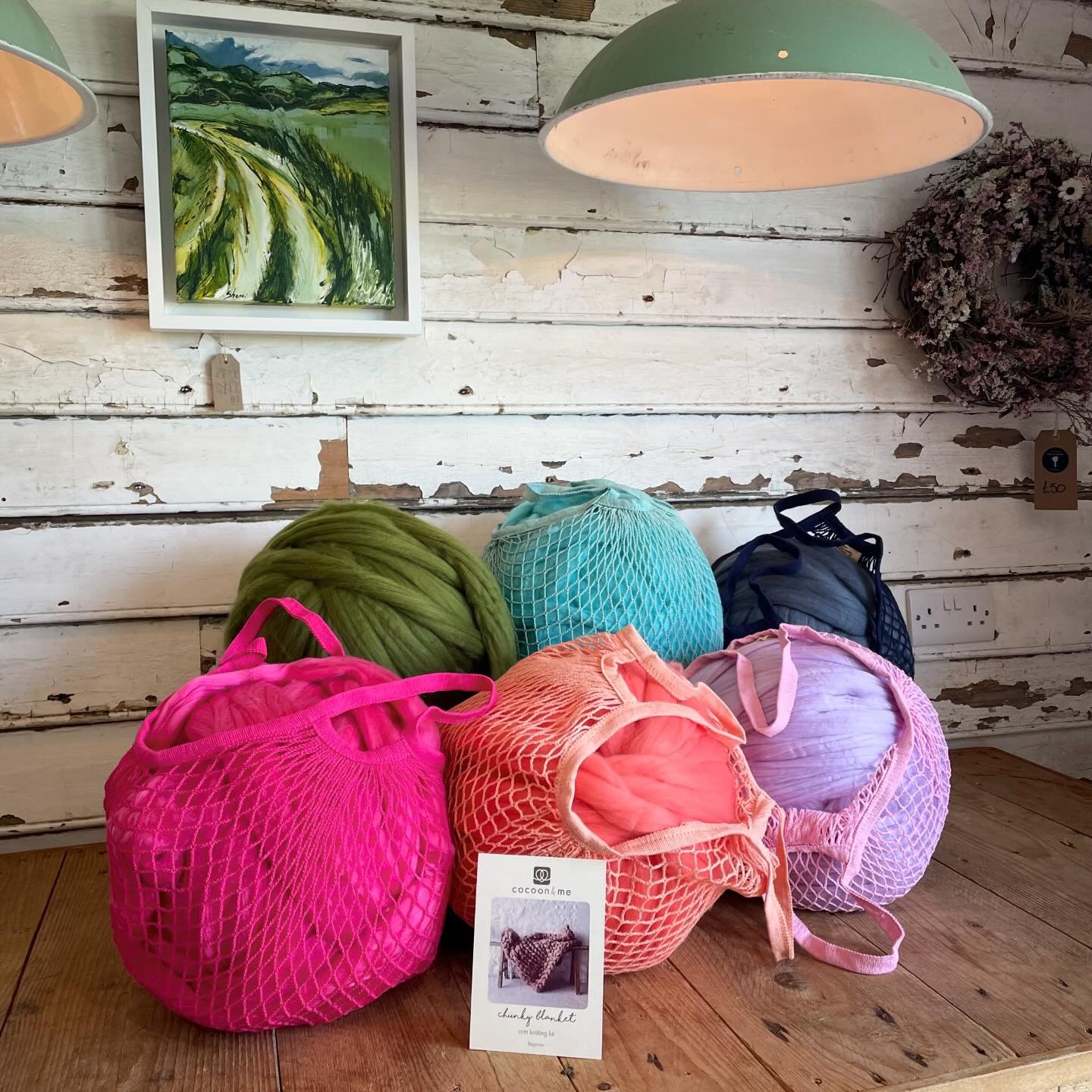 Q: Did you Know our ARM KNIT BLANKET KITS come in these gorgeous organic cotton net bags, making them the perfect gift ! 

These beautiful eco-friendly shoppers can be used after you&rsquo;ve made your Blanket,  in your craft room or as a practical r