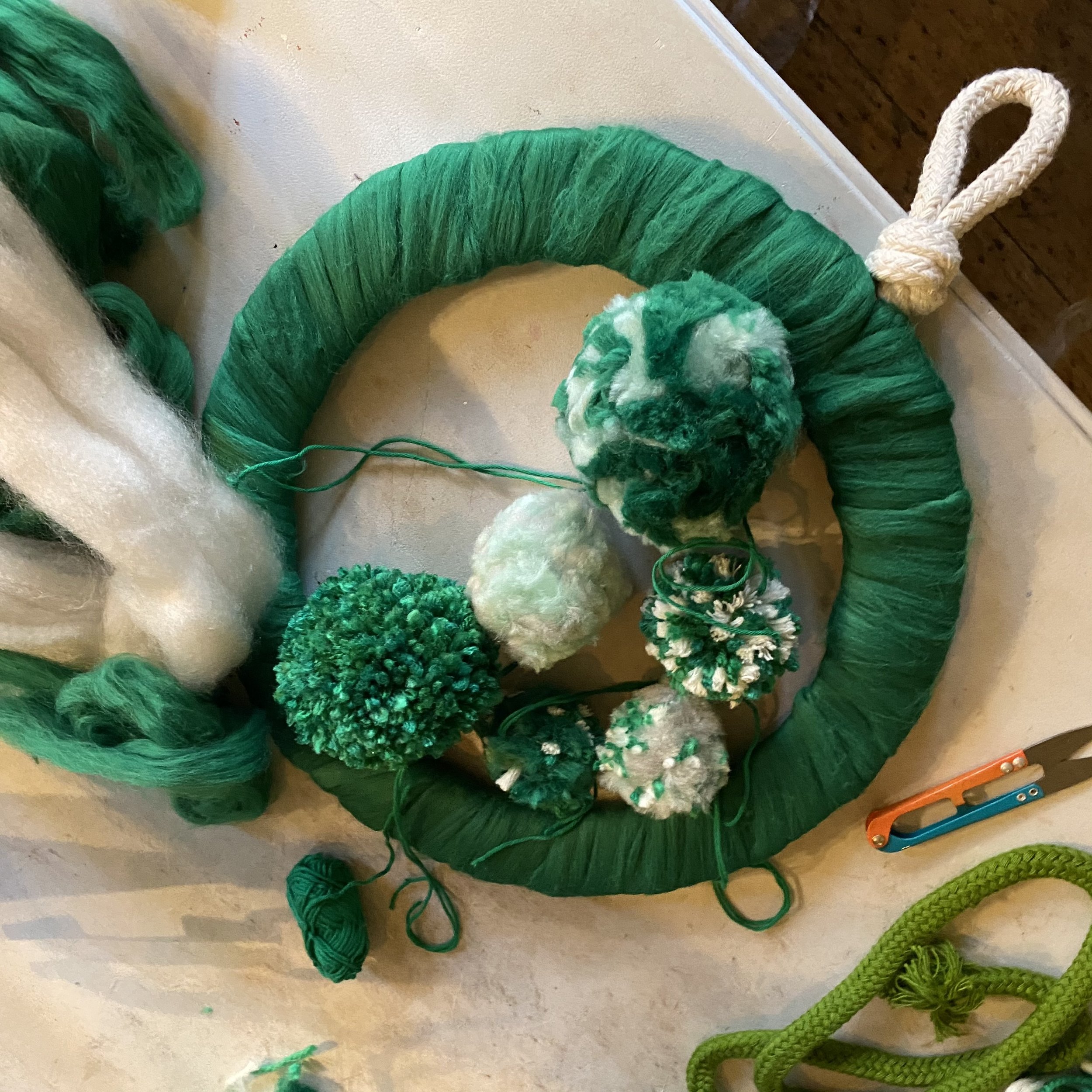 Pom Pom Wreath 4.jpg
