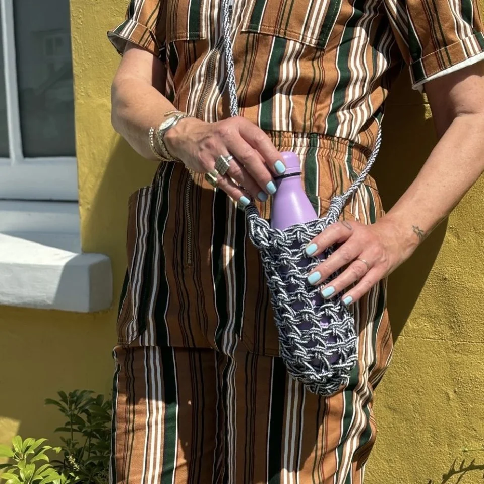 Crochet Water Bottle Bag 2.jpg