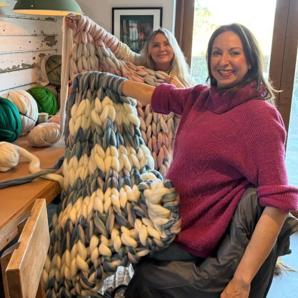 Q: What is 'ARM' knitting ? 

A: Simply the craft of Knitting using your ARMS as the needles ! 

Swipe to see our wonderful "Cocoonity" learning how to ARM knit ! 

Join us next year for one of our workshops, book a private event or buy a K