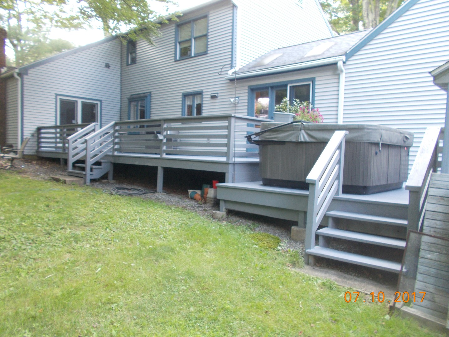 Middlebury Deck Paint-After (1).JPG