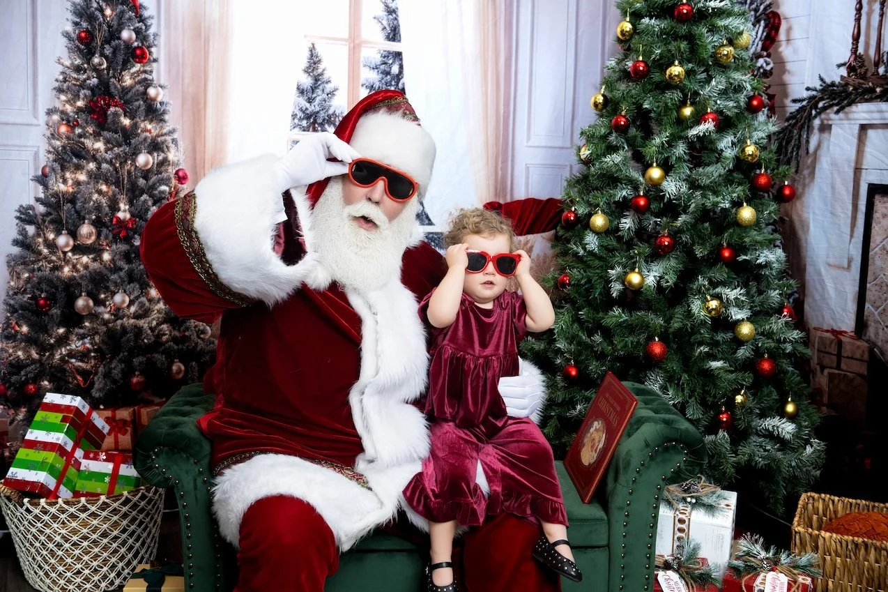 Courtney-Criddle-Photography-Santa-Session-John-R-9.jpg