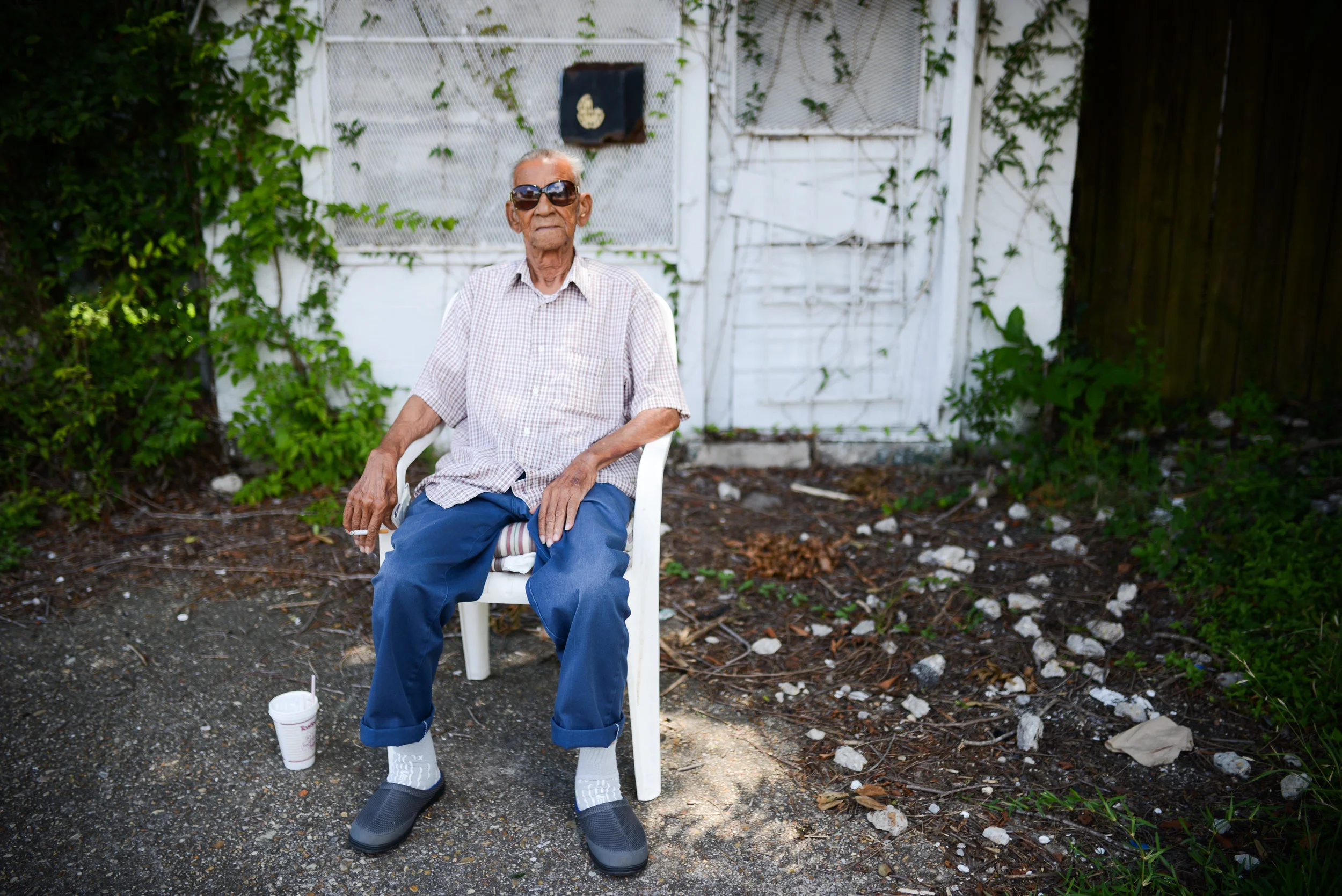 Mr. Wilton, neighbor, age 88