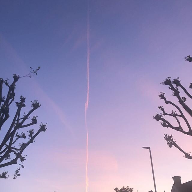 Sunset contrail. Haven&rsquo;t quite got the beauty &amp; vibrancy...but so unusual in this time