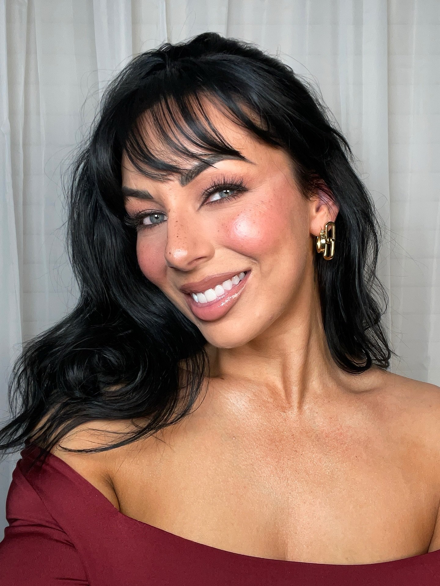 I had the most perfect birthday today 🥹✨ thank you all so much for all your love.

{today + every day, truly.} 🤍 

#makeuplook #makeupideas #birthdaymakeup #fauxfreckles  #makeupinspo