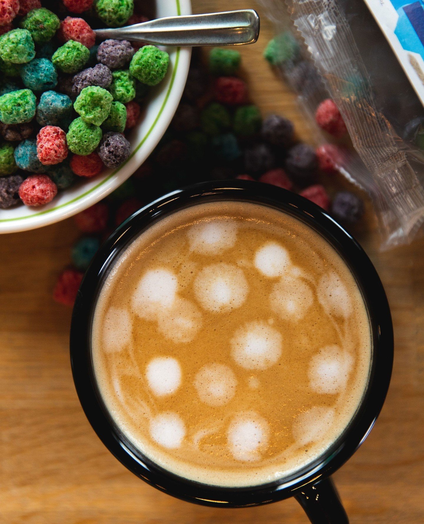 The Crunch Berry Latte is BACK just in time for summer break. 😎 ⁠
⁠
It's a secret combination that will remind you of your childhood days eating Captain Crunch and watching Captain Planet. Grab a bit of nostalgia and maybe stream a few of your favor