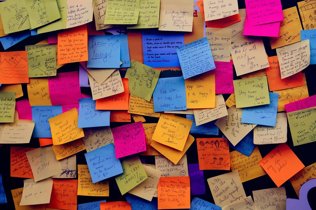 post-it-notes-1284667_1280.jpg
