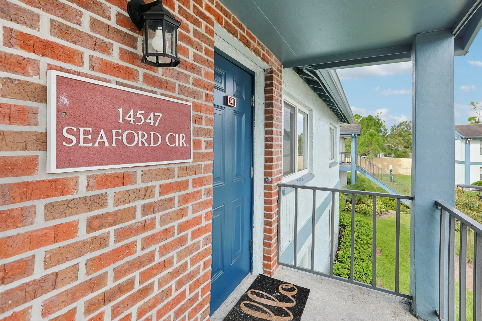 2-web-or-mls-14547 Seaford Cir Unit 201 - 002.jpg