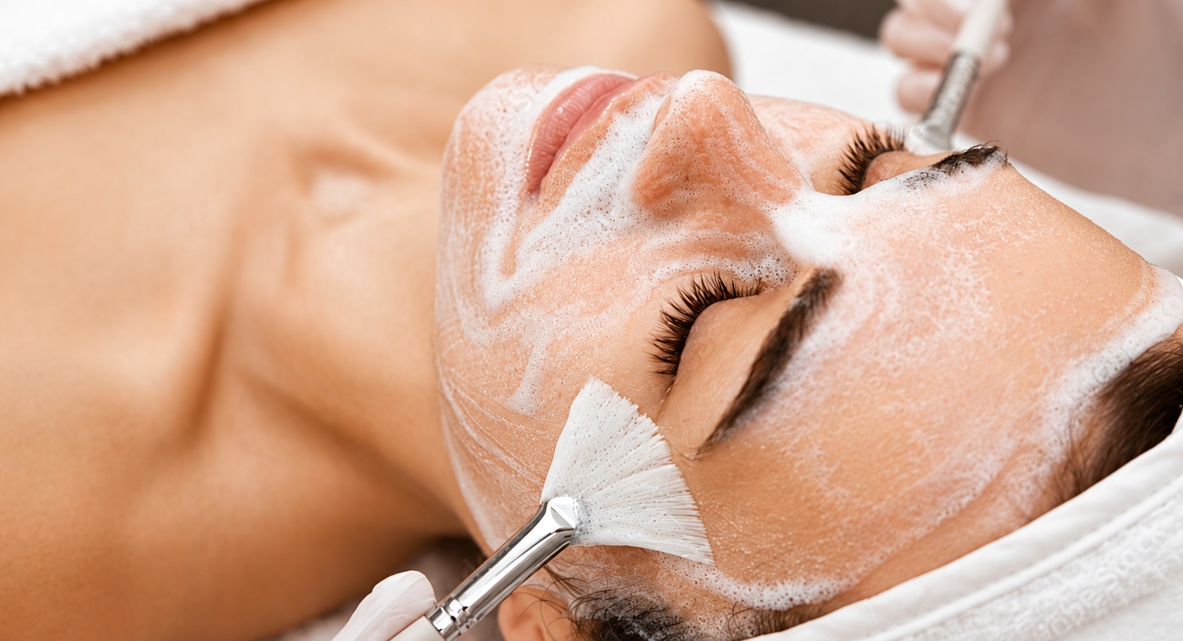 Advanced anti-aging facial treatment at Kim Michele Skin Care in Las Cruces, New Mexico, using personalized, non-invasive techniques to lift, firm, smooth, and rejuvenate the skin.