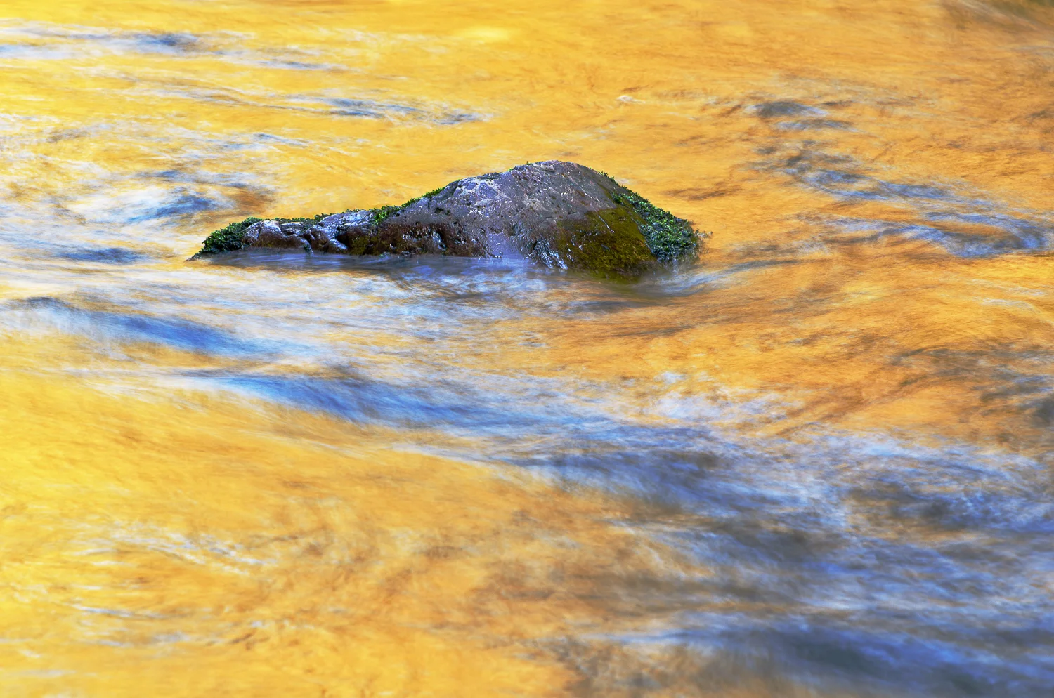 On Gold Reflections