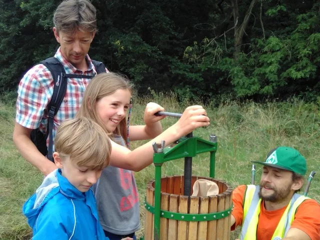 Scadbury apple pressing (signed photo permission).jpeg