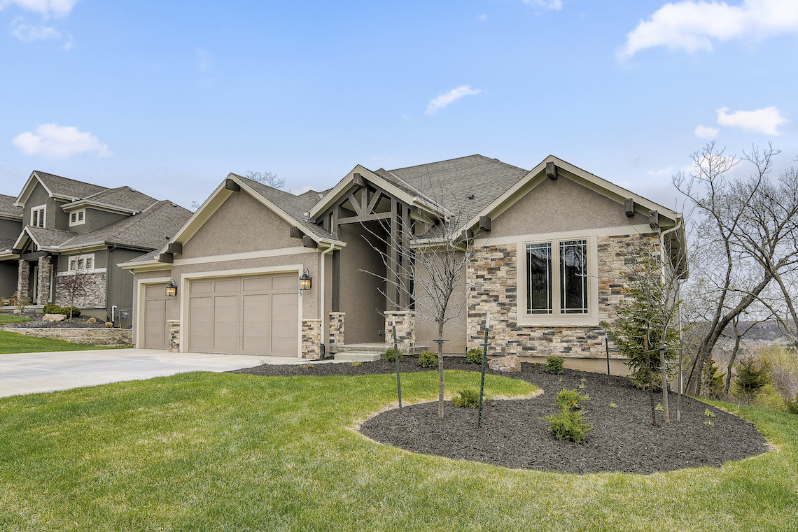Harvey (Exterior Only) - 6805 Millbrook St Shawnee, KS-1.jpg
