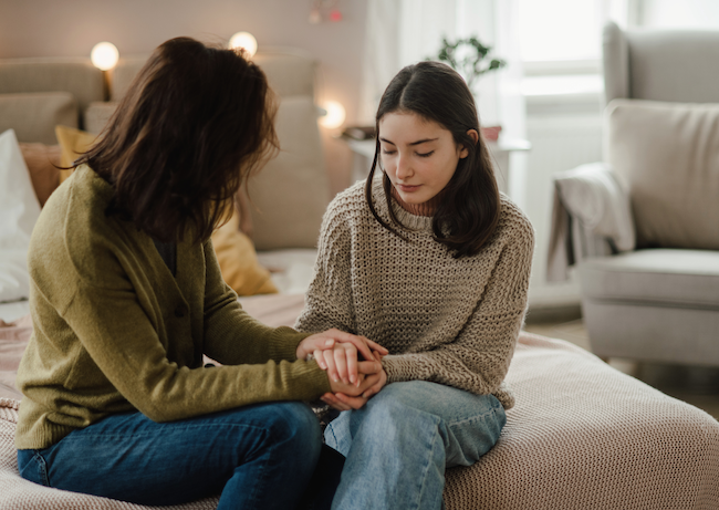 Daughter Guilt: What Guilt Really Means When a Daughter Leaves Home by Allie Hill