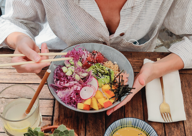 Busy Moms: 7 Simple Tips to Get Your Digestion on Track   by Kelly Pate Dwyer