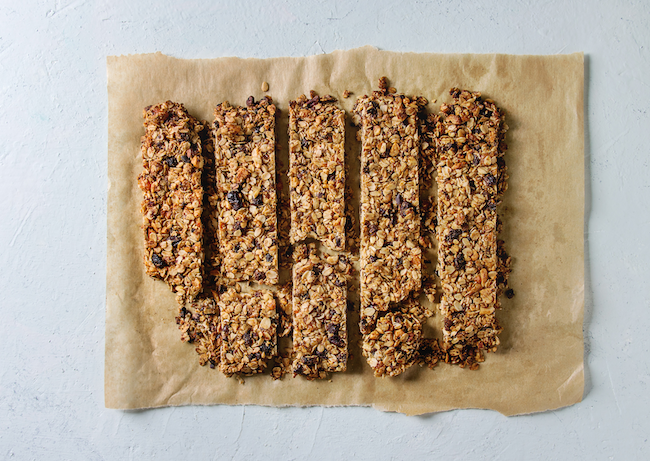 Recipe: Date and Oat Soft Baked Muesli Bars