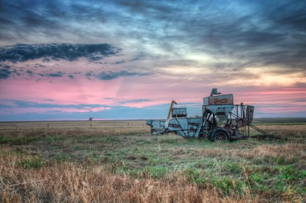 Western Kansas Sunset. Photo by Lane Pearman via Flickr .