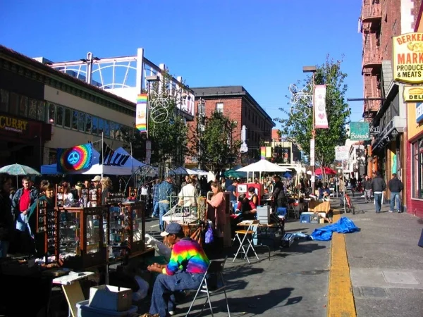 Telegraph Avenue Street Fair. Berkeley, CA. Photo via Wikimedia Commons .