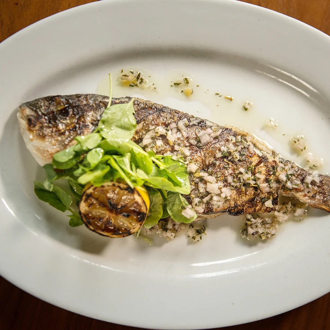 Lurefishbar_grilledwholedaurade_2.jpg