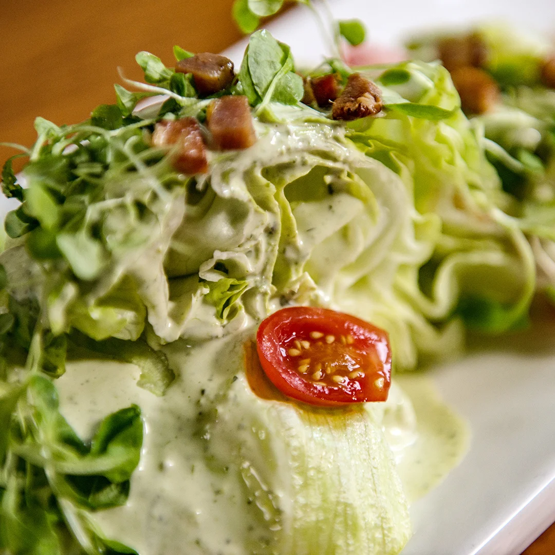 Lurefishbar_Wedgesalad_3.jpg